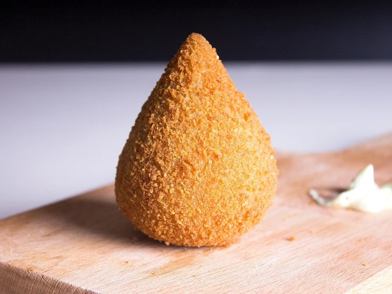 Coxinha de frango simples